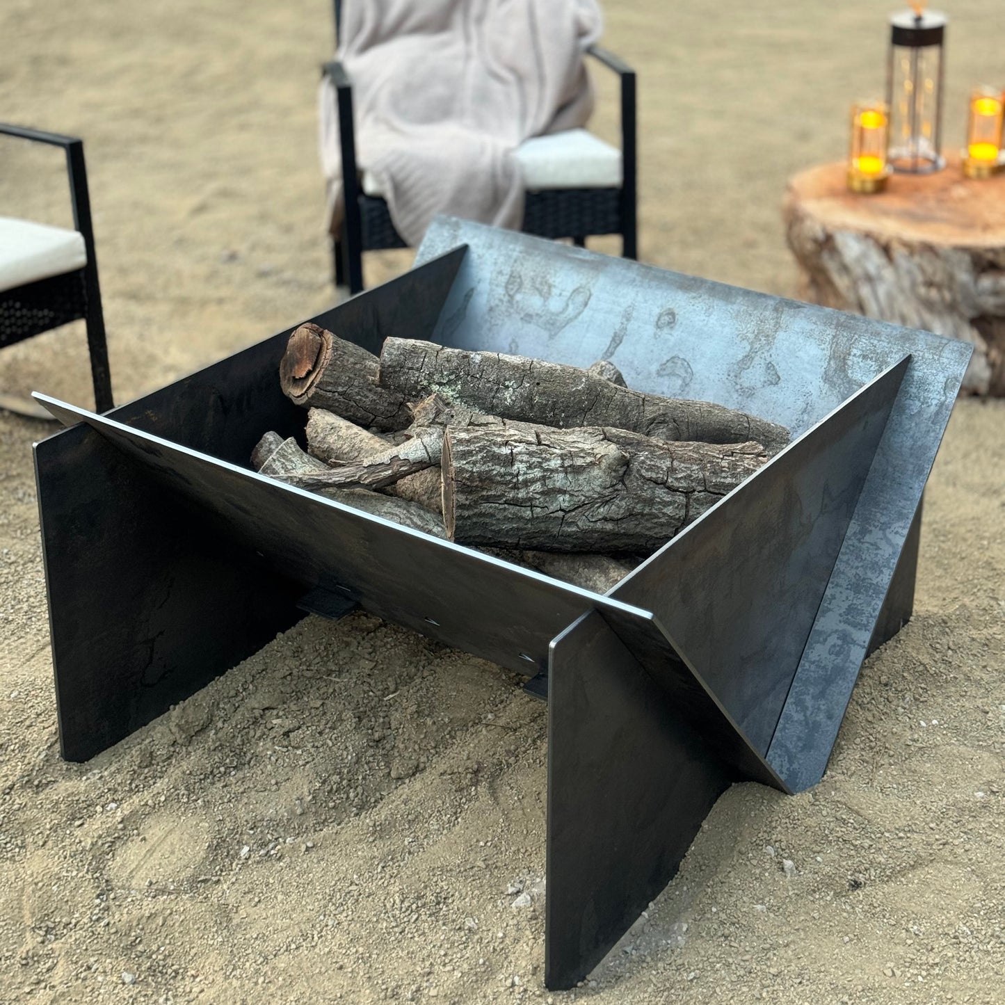 The Edge Right Fire Pit | Modern Steel Design | Precision Built | Long Burning